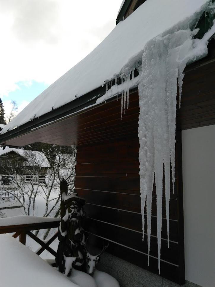 Triluzkovy Pokoj Pension Kubu ชปินด์เลอรูฟ มลิน ภายนอก รูปภาพ